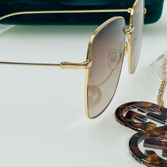 NWT Gucci Gold Gg1031s - 003 Chain CharmSunglasses - Picture 9 of 16